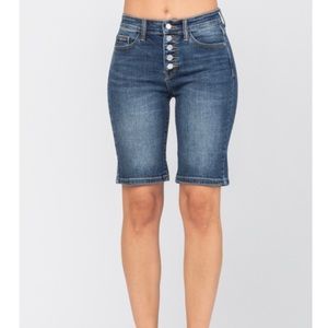 Judy blue jeans button fly shorts